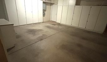 2563 N TAMARISK St, Chandler, AZ 85224