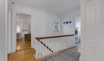 85 Bedford St, Bath, ME 04530