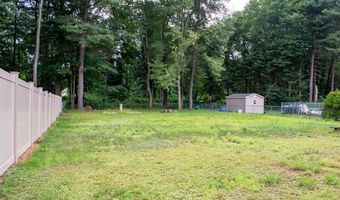 11 Melissa Ct, Albany, NY 12205