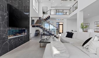 4814 Shady Ridge Dr, Las Vegas, NV 89135