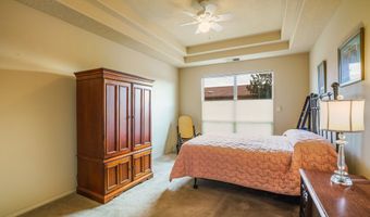 5423 HUMMINGBIRD Ln NW, Albuquerque, NM 87120