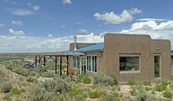 620 Tune Dr, Arroyo Hondo, NM 87513