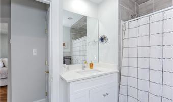 148 Grace St, Cranston, RI 02910