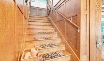 1805 ST Clair River Dr, Algonac, MI 48001