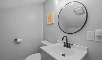 63 Taft St, Cranston, RI 02905