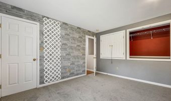 159 Woodland Rd, Hampton, NH 03842