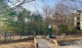 2000 Olde Eastwood Village Blvd 305, Asheville, NC 28803