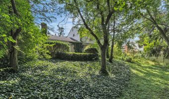 2145 Steeplechase Dr, Ann Arbor, MI 48103