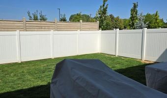 1038 Villa Vista Ln, Ammon, ID 83406