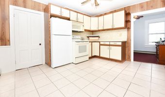 114 Jones Ave, Bridgeport, CT 06604