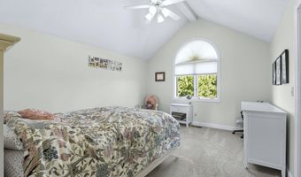 303 Hunters Rdg, Auburn, IN 46706