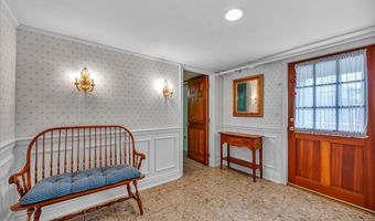 20 Bolleswood Ln, Avon, CT 06001