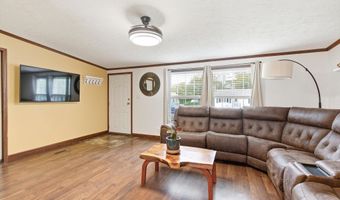 208 Longboat Ave, Beachwood, NJ 08722