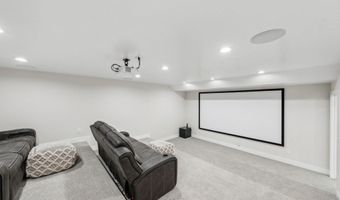 735 E 850 S, Centerville, UT 84014