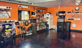305 N Washington St, Abingdon, IL 61410