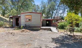 17711 Fuzzy Ln, Anderson, CA 96007