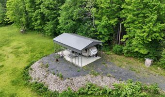 22 Monument Rd, Abbot, ME 04406