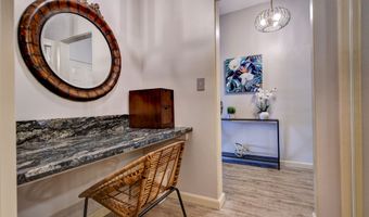 355 KALANIANAOLE St 330, Hilo, HI 96720