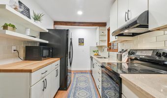 2311 ROCKWOOD Rd, Accokeek, MD 20607