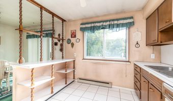 1221 BYFIELD St, Allentown, PA 18103