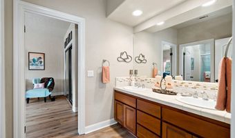10204 Mount Olympus Valley Rd, Fallbrook, CA 92028