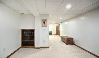 7714 PARADISE Hts, Abbottstown, PA 17301