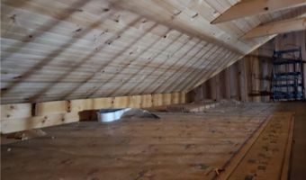 95 Mohawk St, Coventry, RI 02816
