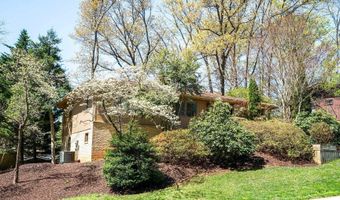 4024 IVA Ln, Annandale, VA 22003