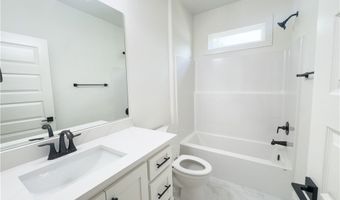 25 Roxburgh Dr, Bella Vista, AR 72715