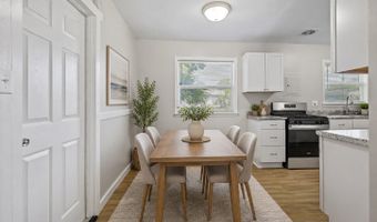 2020 Newcomer Ln, Beech Grove, IN 46107