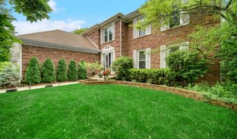 320 Brampton Ln, Arlington Heights, IL 60004