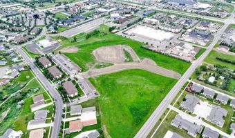 000 Calgary Ave, Bismarck, ND 58503