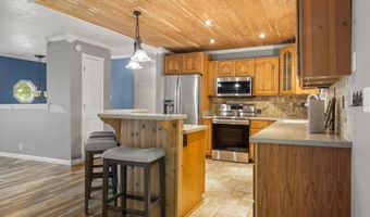 374 Briarwood Ln, Bedford, IN 47421