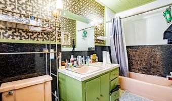 1605 Charity St, Abbeville, LA 70510