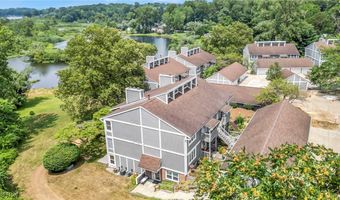 255 Portage Lakes Dr E, Akron, OH 44319