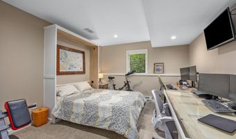 10930 Timberline Dr, Allendale, MI 49401