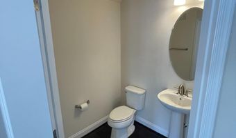 42892 SANDY QUAIL Ter, Ashburn, VA 20148