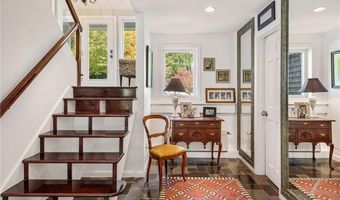 140 Connection St, Newport, RI 02840