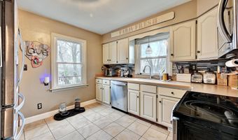 14 Panorama Dr, Alexandria, KY 41001