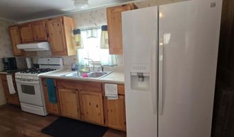 536 E Silverwood Ln, Benson, AZ 85602