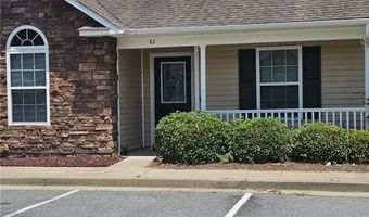 401 Barry McCaffrey Blvd E2, Hinesville, GA 31313