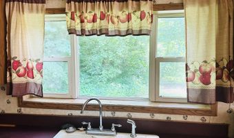 257 Cricket Ln, Beattyville, KY 41311