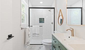 713 Chapman St, Ashland, VA 23005
