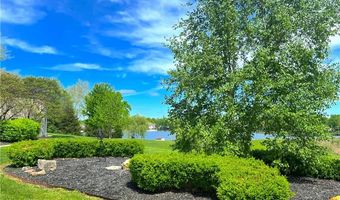 15526 Evans Rd, Basehor, KS 66007