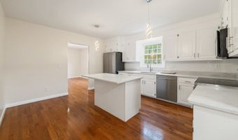 6 El Toro Dr, Bristol, CT 06010