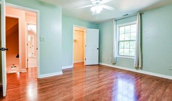 283 Creekside Dr, Arnoldsville, GA 30619
