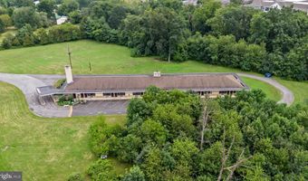 1058 HAUSMAN Rd, Allentown, PA 18104