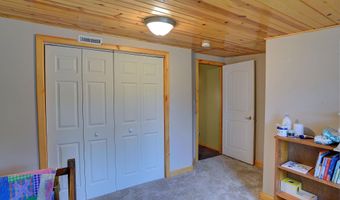 450 N 4 St, Arlington, NE 68002