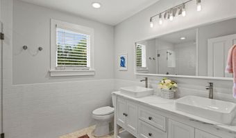 1207 W NEW HAMPSHIRE St, Orlando, FL 32804
