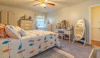 19230 Sterling Dr, Abingdon, VA 24211